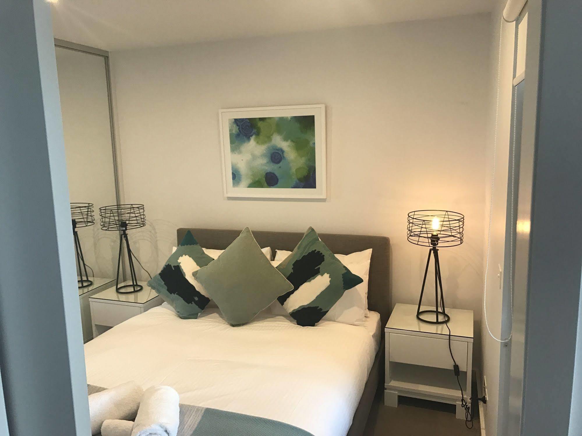 Serviced Apartments Melbourne - Platinum Esterno foto